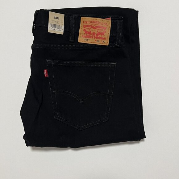 Levi's 505 Regular Jeans *NWT Straight Leg Black Jeans Men's size 38x32 - Picture 1 of 8